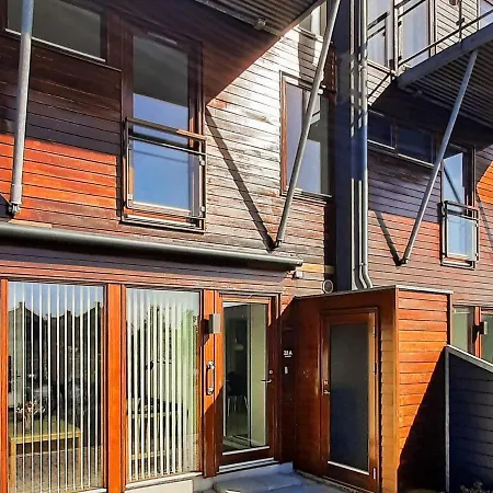 4 Person In Bogense-by Traum *